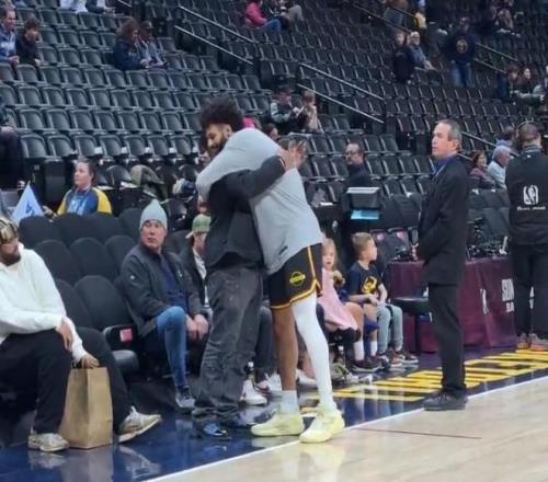 姆巴佩蜡像,亮相,惟妙惟肖,500足球比分,500比分官网,500体育,500网页版,500app下载电脑版